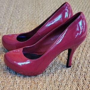 Shi by JOURNEYS Red Stiletto Heels